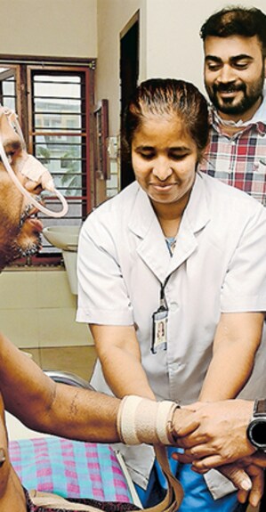 15 minutes of continuous CPR helps save accident victim’s life 15 minutes of continuous CPR helps save accident victim’s life