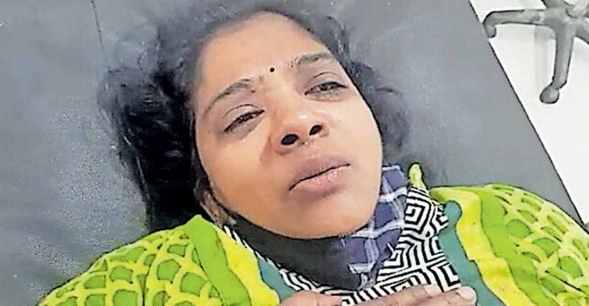 Village officer attempts suicide after CPM panchayat members gherao her for Life Mission certificates Village officer attempts suicide after CPM panchayat members gherao her for Life Mission certificates