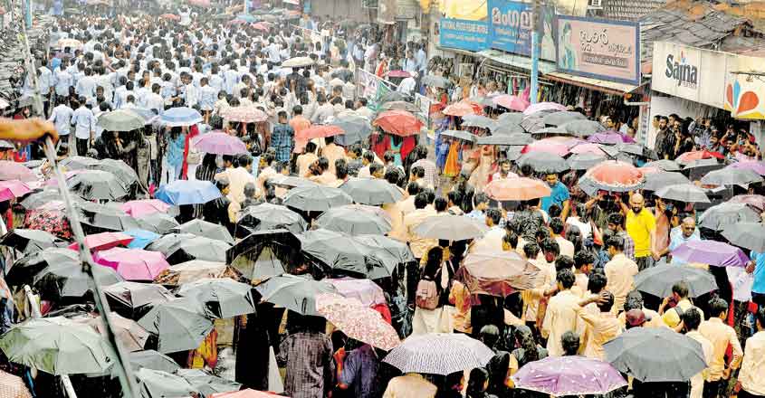 Why Wayanad stir against Bandipur travel ban is a landmark people's movement? Why Wayanad stir against Bandipur travel ban is a landmark people's movement?