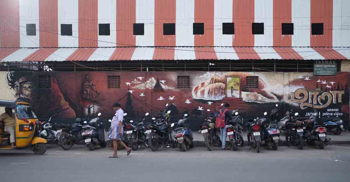 maara-painting-artist-2 maara-painting-artist-2