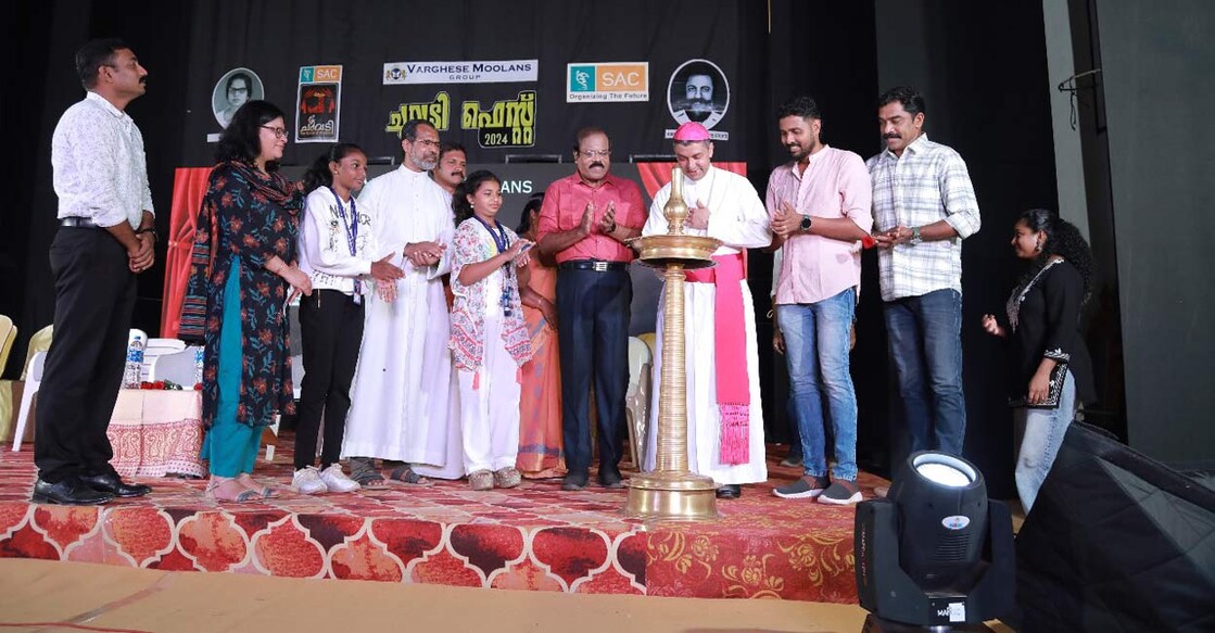 Kottappuram Bishop Dr Ambrose Puthenveettil inaugurates Chuvati Fest 2024 at SAC Maritime Arts Centre Chinnathamby Annavi Square on Thursday. Photo: Manorama