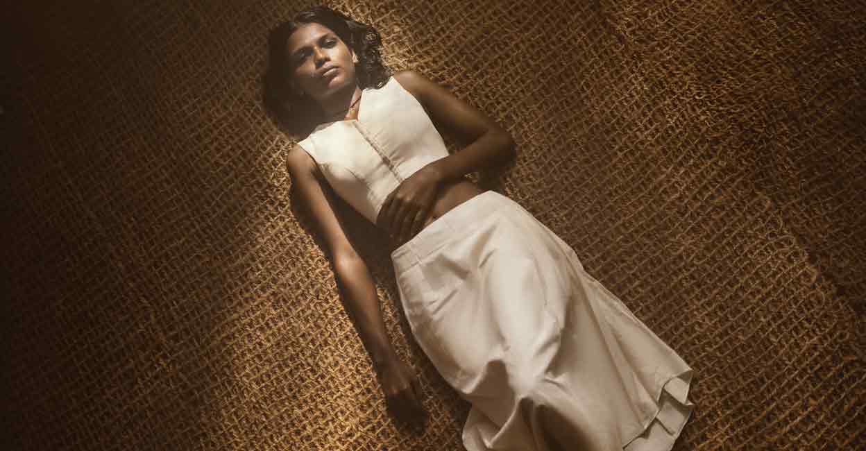 kollavarsham-expo-2 The exhibition captures the resilience and grace of Kerala's coir workers, set amid rain-soaked coconut farms and coir production sites, styled in minimalist attire inspired by traditional wear. Photo: Jinson Abraham/Special arrangement
