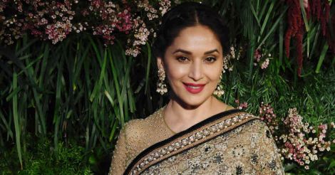 Virat, Anushka host Mumbai reception