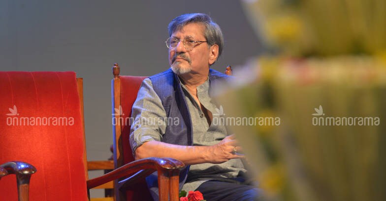 SC Issues Notice To CBFC, Center After Amol Palekar Challenges Pre ...