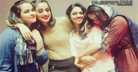 You have to see these pictures of Dileep, Kavya and Meenakshi in the USA