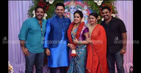 Actor Jyothi Krishna gets engaged 