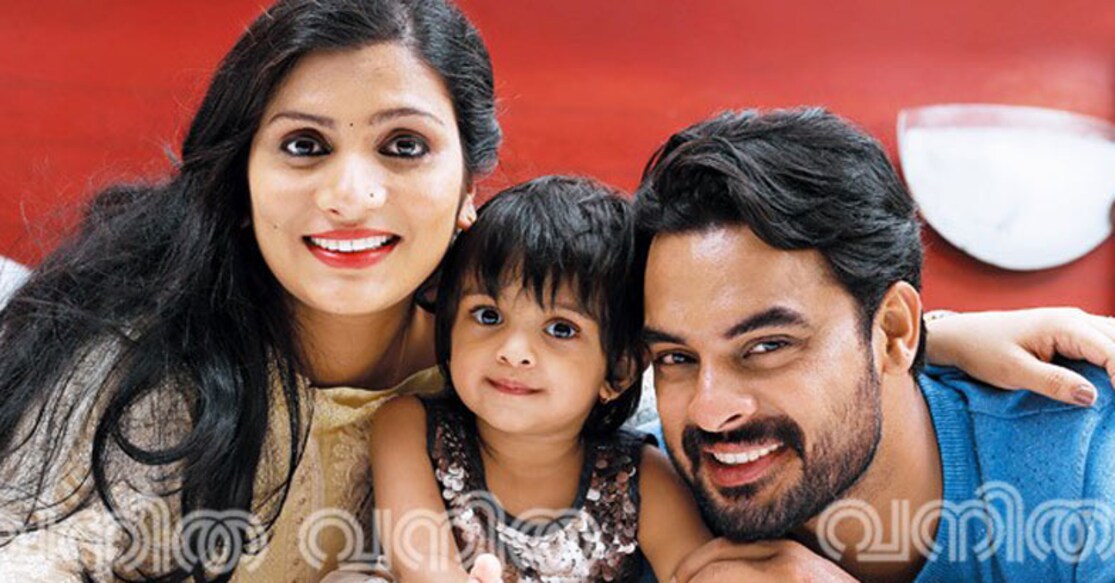 tovino-family-photo