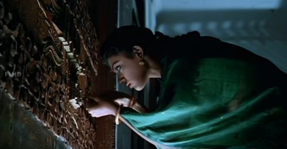 Manichithrathazhu @ 25: How a scary legend transformed into a monumental psychological thriller Manichithrathazhu @ 25: How a scary legend transformed into a monumental psychological thriller