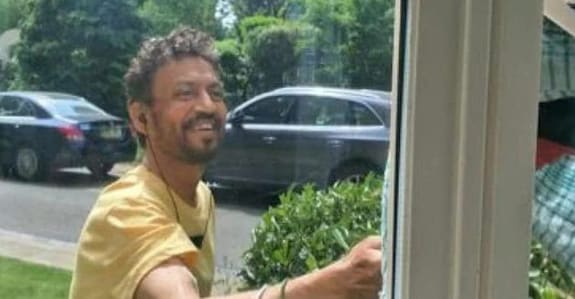 Irrfan Khan's new pic will inspire those fighting cancer Irrfan Khan's new pic will inspire those fighting cancer