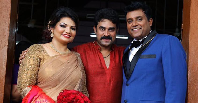 vijay-at-sandra-wedding vijay-at-sandra-wedding