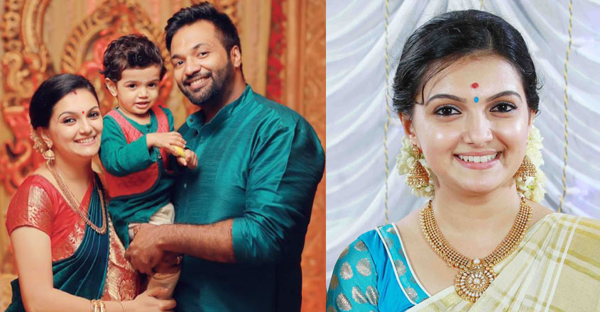 Actor Saranya Mohan blessed with baby girl Actor Saranya Mohan blessed with baby girl
