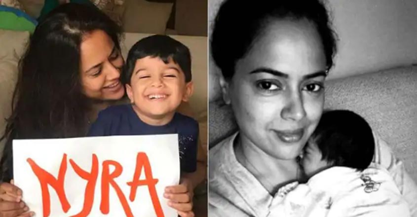 sameera-reddy-daughter sameera-reddy-daughter