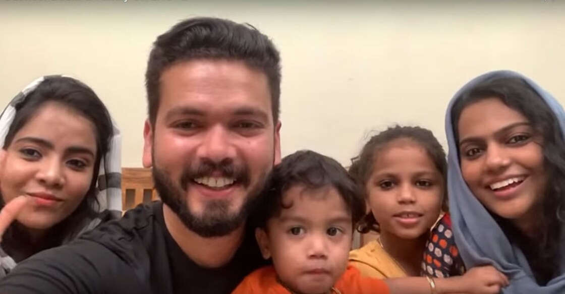 basheer-bashi-and-family-live