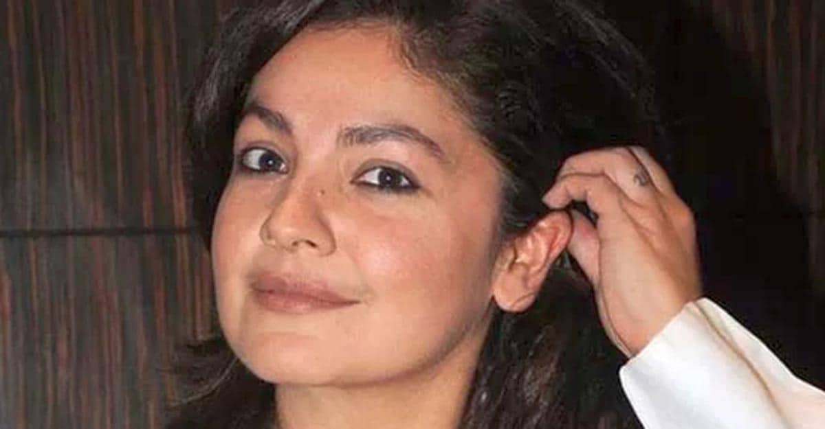 pooja-bhatt pooja-bhatt