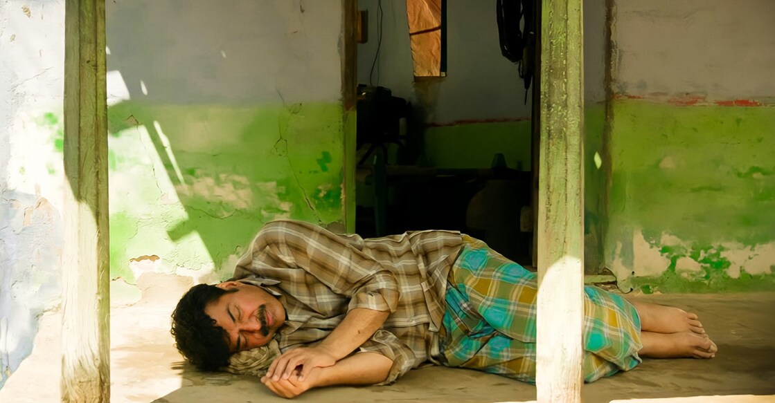 'Nanpakal Nerathu Mayyakkam' is directed by Lijo Jose Pellissery. Photo: Movie still