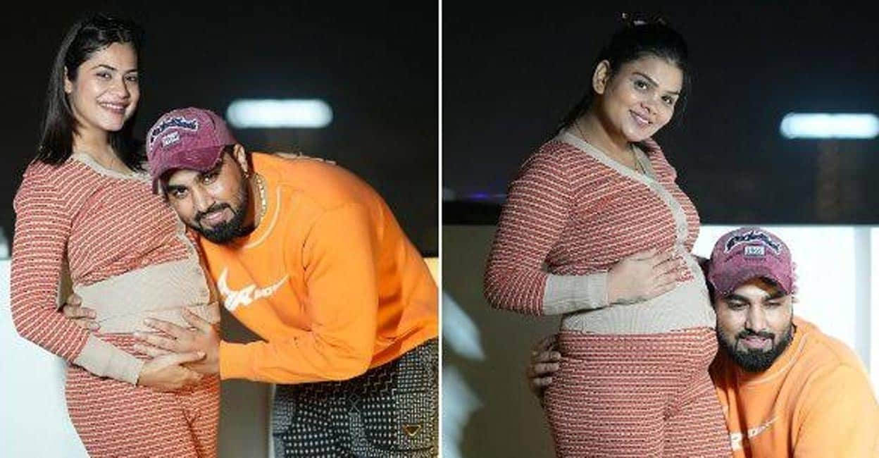 Armaan Malik Nude Porn Pics Showing His Cock - Hyderabad-based Youtuber Armaan Malik gets trolled after posting photos  with his pregnant wives | Entertainment News | Onmanorama