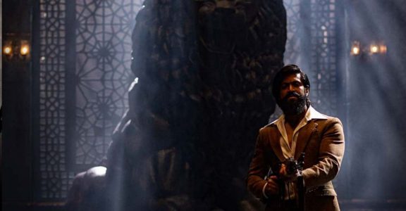 write a movie review of kgf chapter 2