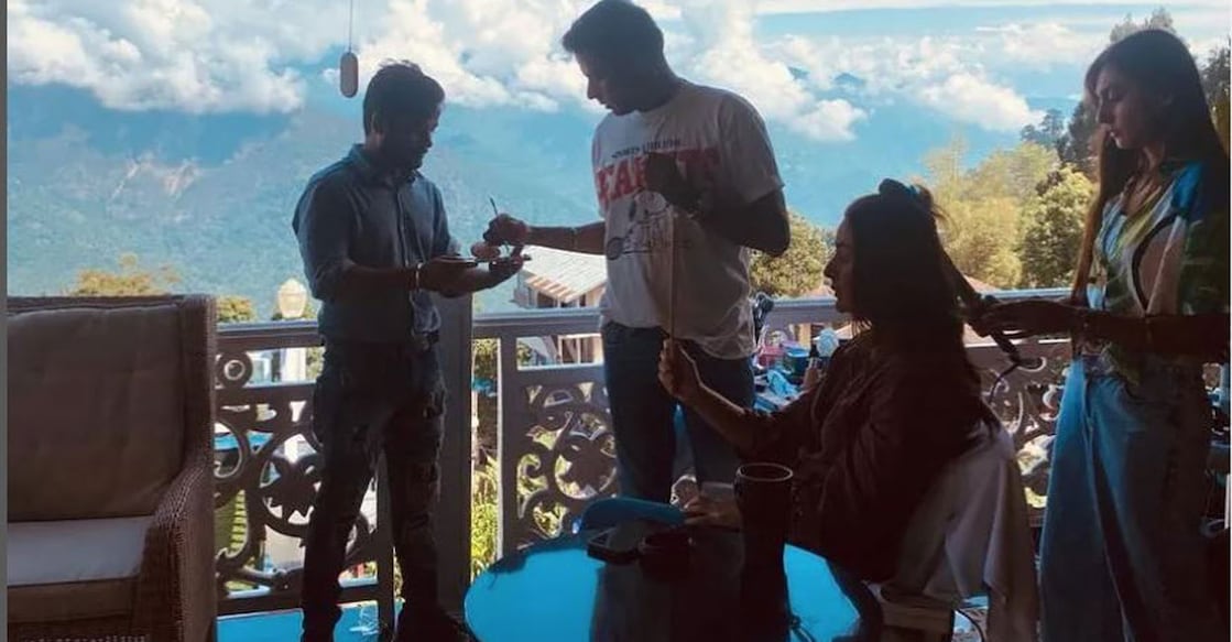 Kareena Kapoor on the set of the film. Photo: @kareenakapoorkhan/instagram