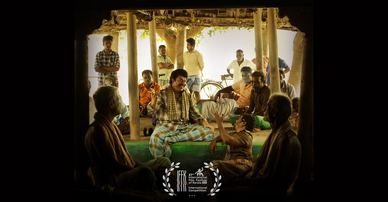 Frames inside a frame in 'Nanpakal Nerathu Mayakkam'. Photo: NanpakalNerathuMayakkam/FB