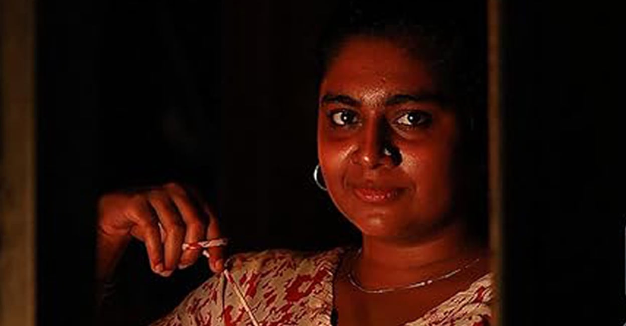 adrishya-jalakangal-three adrishya-jalakangal-three
