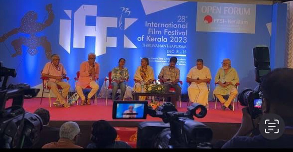 iffk-open-discussion Wanuri Kahiu at the open forum discussion on ‘Film festivals in the time of war and genocide’ at IFFK