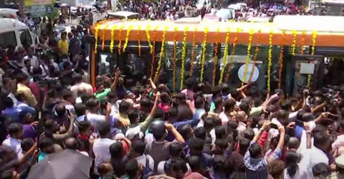 innocent-funeral-procession