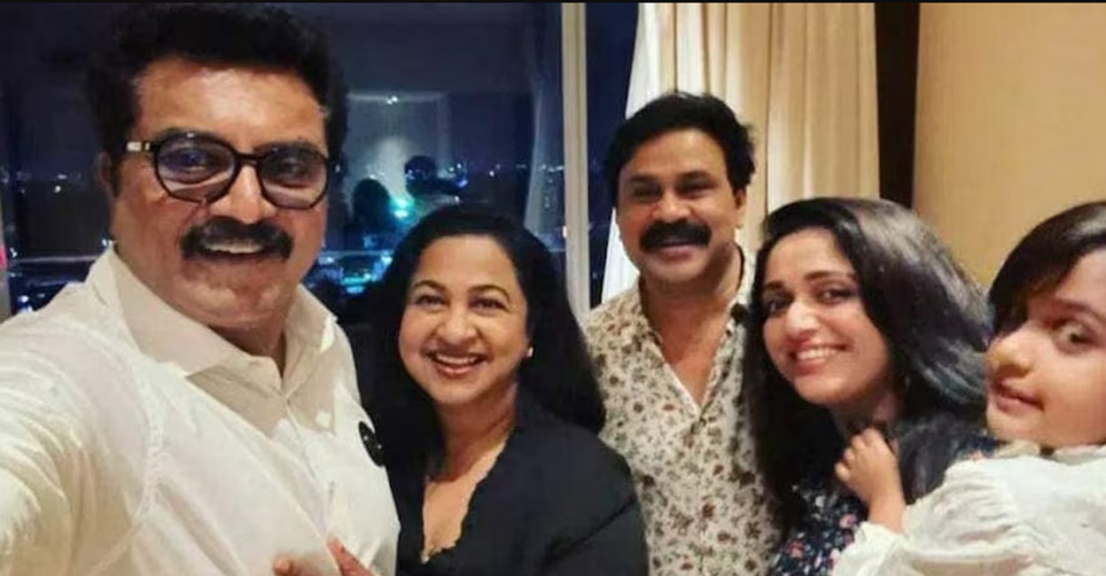 sarath-kumar-radhika The photo, which was shared on Radhika’s Instagram handle, was taken in Kochi recently. Photo: Instagram | radikaasarathkumar
