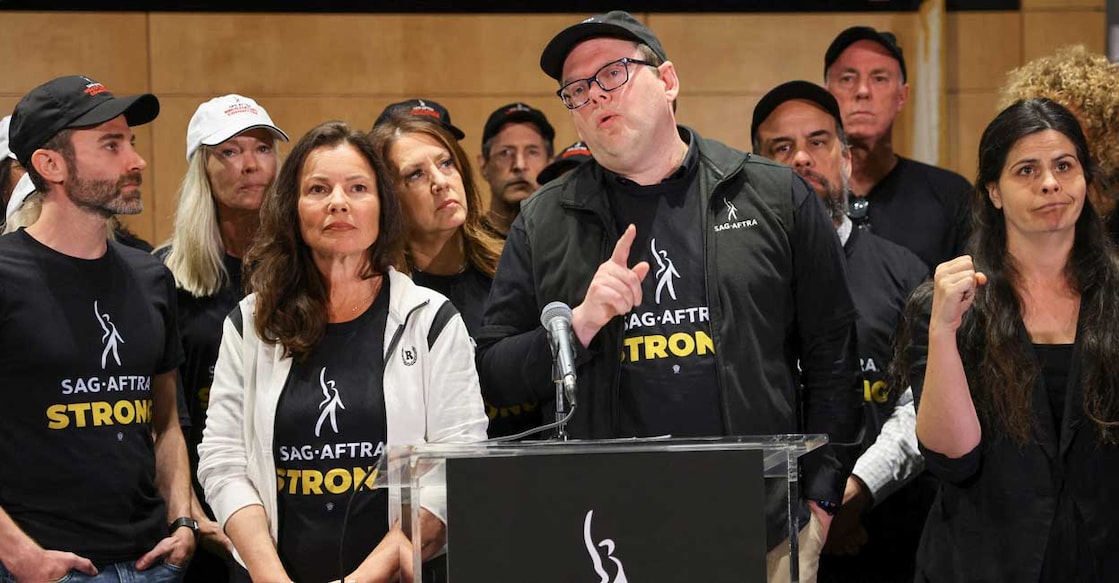 TELEVISION-ACTORS-STRIKE-LOS-ANGELES SAG-AFTRA is also advocating for a guarantee that the implementation of artificial intelligence and computer-generated faces and voices will not serve as replacements for actors. Photo: Reuters