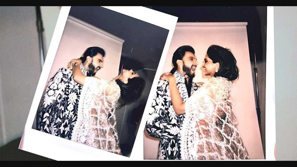 Ranveer Singh gives flirtatious reaction to wife Deepika