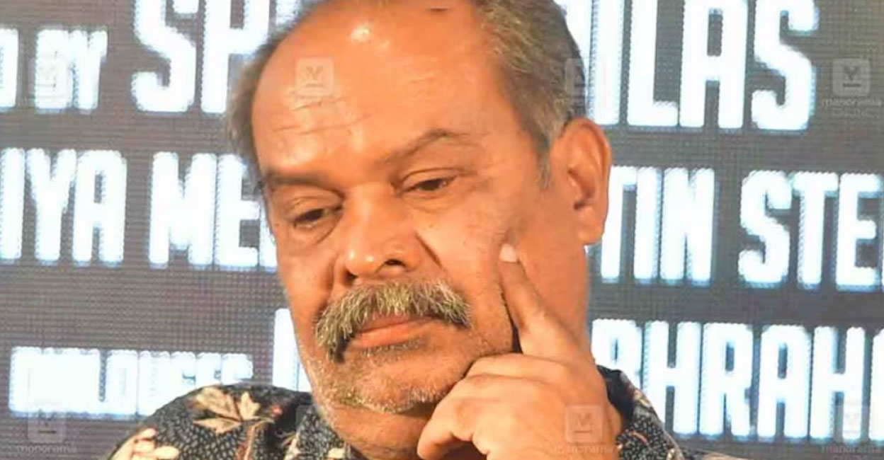 Sathidevi criticised the actor for speaking with the woman journalist in an offensive manner. Photo: YouTube