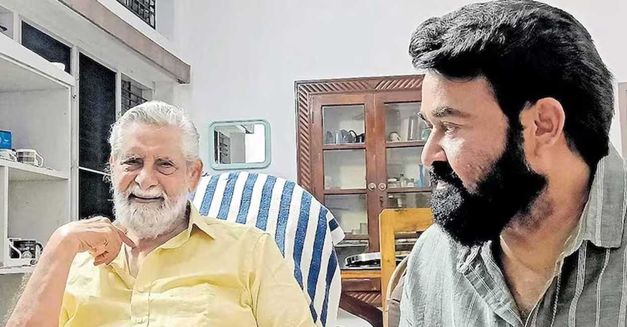 Madhu, Mohanlal. Photo: Manorama Online