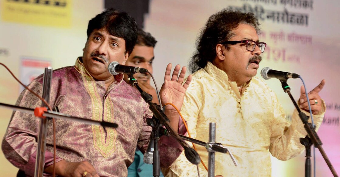 Singers Rashid Khan and Hariharan perform during the 'Surmai Sham', a musical tribute to Master Dinanath Mangeshkar, in Mumbai. Rashid Khan passed away at the age of 55. File Photo: PTI
