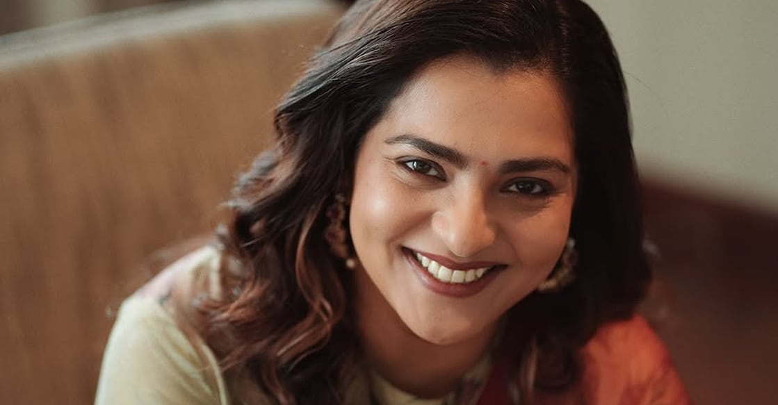 parvathy-thiruvothu parvathy-thiruvothu