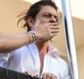 Shah Rukh Khan, son AbRam greet fans outside Mannat during Eid festivities