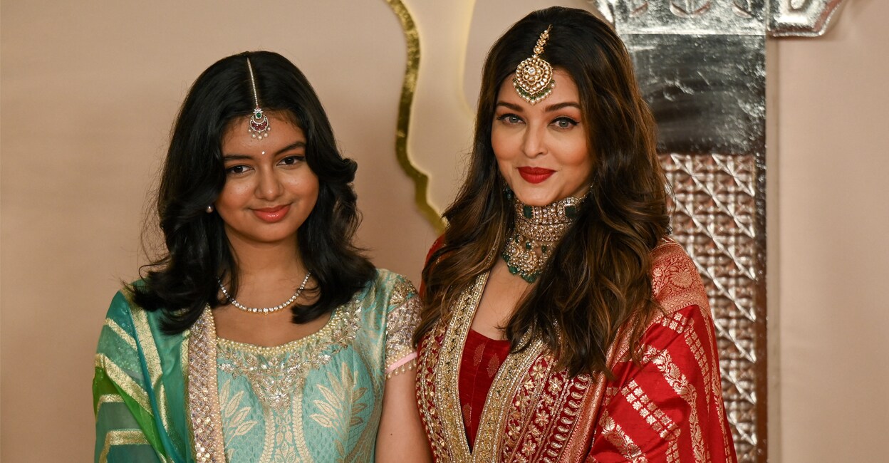 Aaradhya Bachchan, Aishwarya Rai Bachchan. Photo: AFP/Punit Paranjpe
