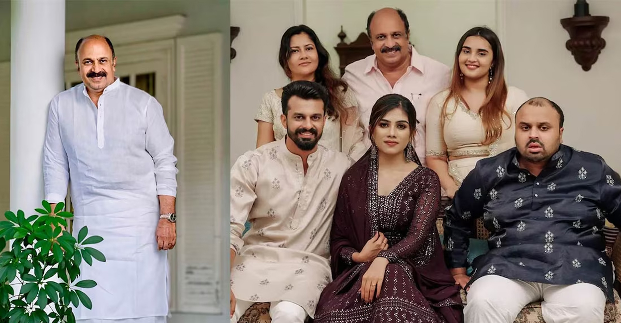 shaheen-siddique Siddique with his family. Photo: Instagram