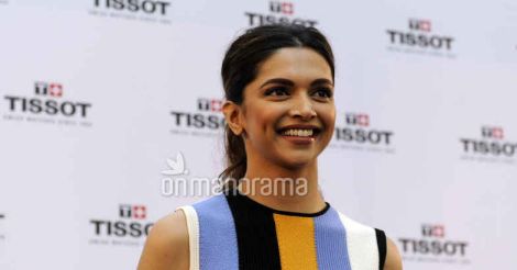 deepika-kochi