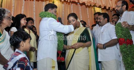 Malayalam actor Dileep marries Kavya Madhavan in Kochi 
