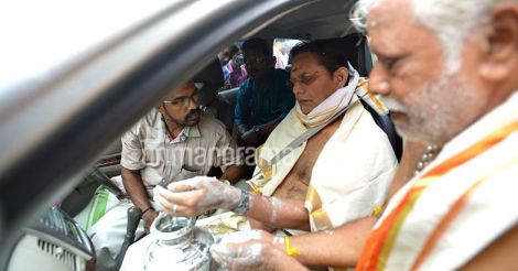 Jagathy Sreekumar at Attukal temple