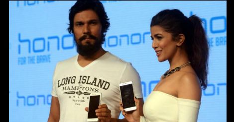 Actors Randeep Hooda and Nimrat Kaur