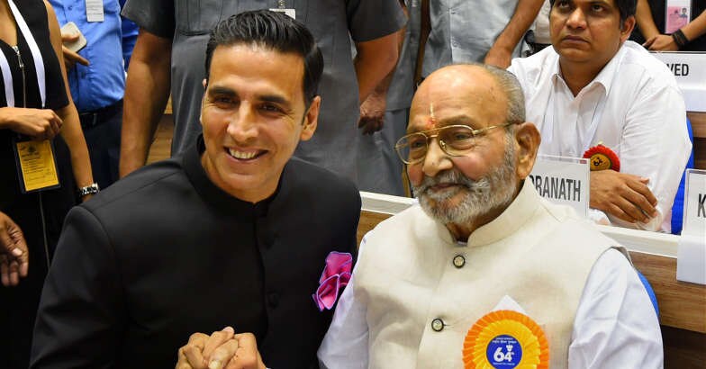 Was Candian citizen Akshay Kumar eligible for National Award? Was Candian citizen Akshay Kumar eligible for National Award?