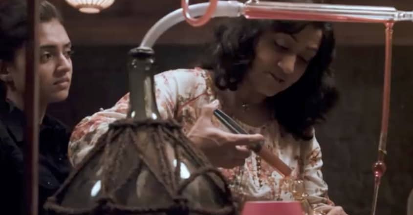 Decoding a Scene | How Vinod Illampally shot the wine-cellar sequence in 'Ohm Shanthi Oshaana' perfectly Decoding a Scene | How Vinod Illampally shot the wine-cellar sequence in 'Ohm Shanthi Oshaana' perfectly