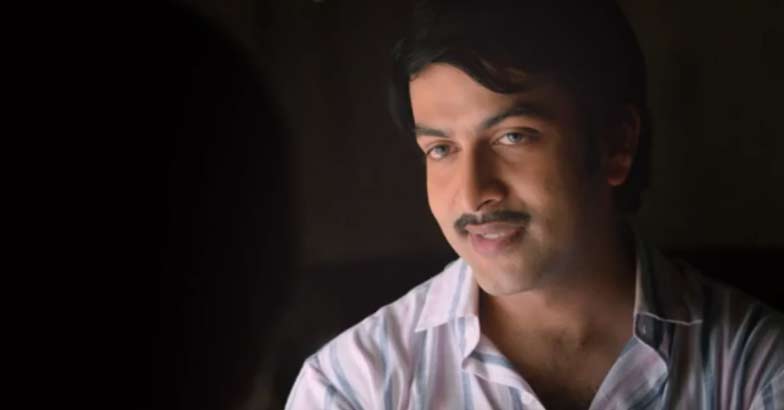 Prithvi Parvathy Starrer Ennu Ninte Moideen Trailer Unveiled