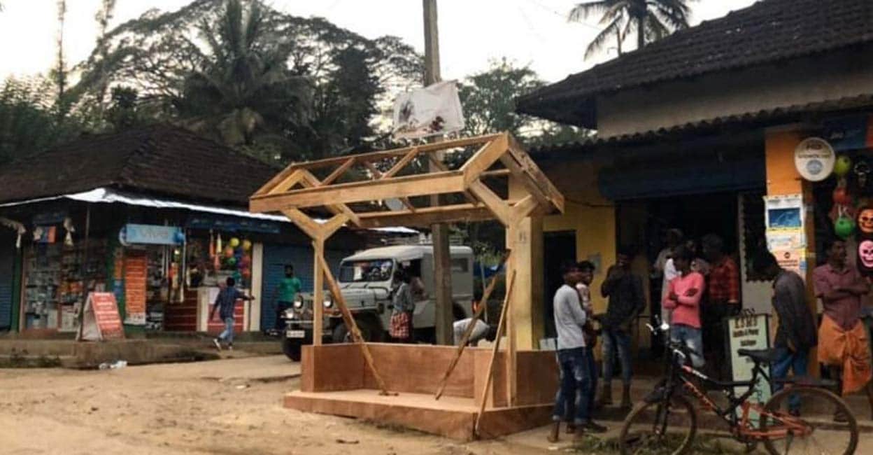 waiting-shed-c waiting-shed-c
