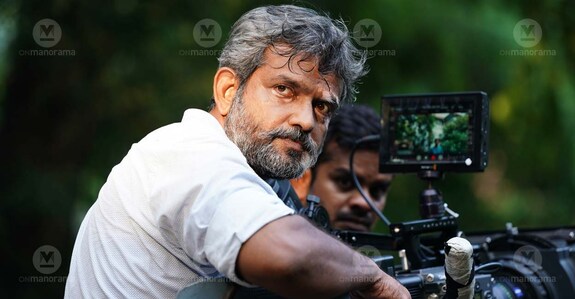 Rajeev Ravi Without ‘Pulimurugan’ there wont be a ‘Thondimuthalum Driksakshiyum.’: Rajeev Ravi. Photo: Manorama