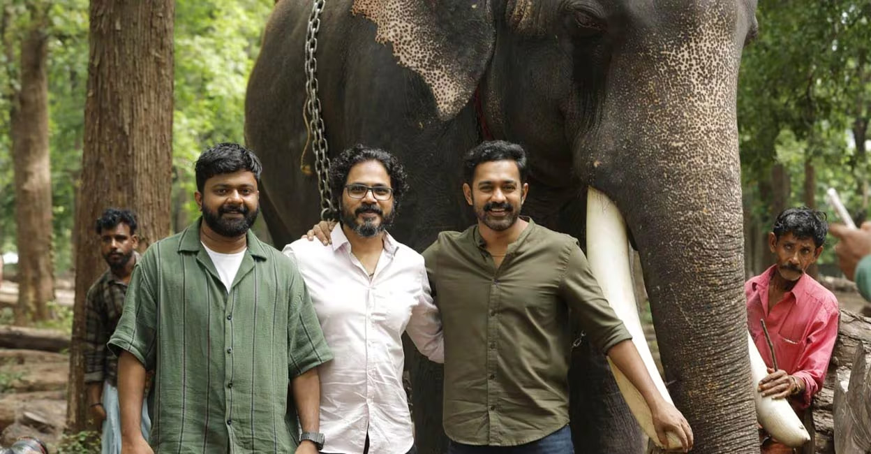 Bahul Ramesh, Dinjith Ayyathan and Asif Ali during the shoot of the film. Photo: Special Arrangement