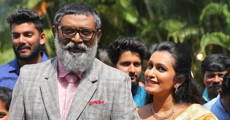 Honey Bee 2 Movie Review Where Are The Celebrations Macha Honey Bee 2 Review Honey Bee 2 Movie Review Honey Bee Honey Bee 2 Release Honey Bee Watch honey bee 2 celebrations online to enjoy this hilarious movie that will make you laugh like never before. honey bee 2 movie review where are the