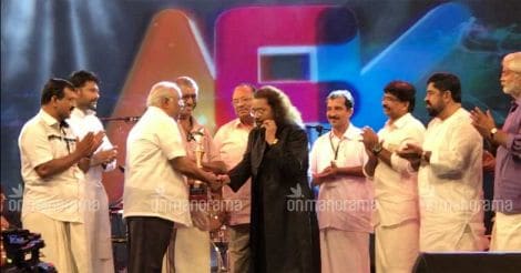 King of ghazal charms Kottayam with mellifluous tones