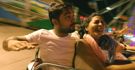 'Uyirin Nadhiye'.. from Mayaanadhi, yet another mystic love song from Rex | Video