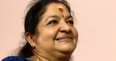 Singer Chitra makes maiden visit to Sabarimala